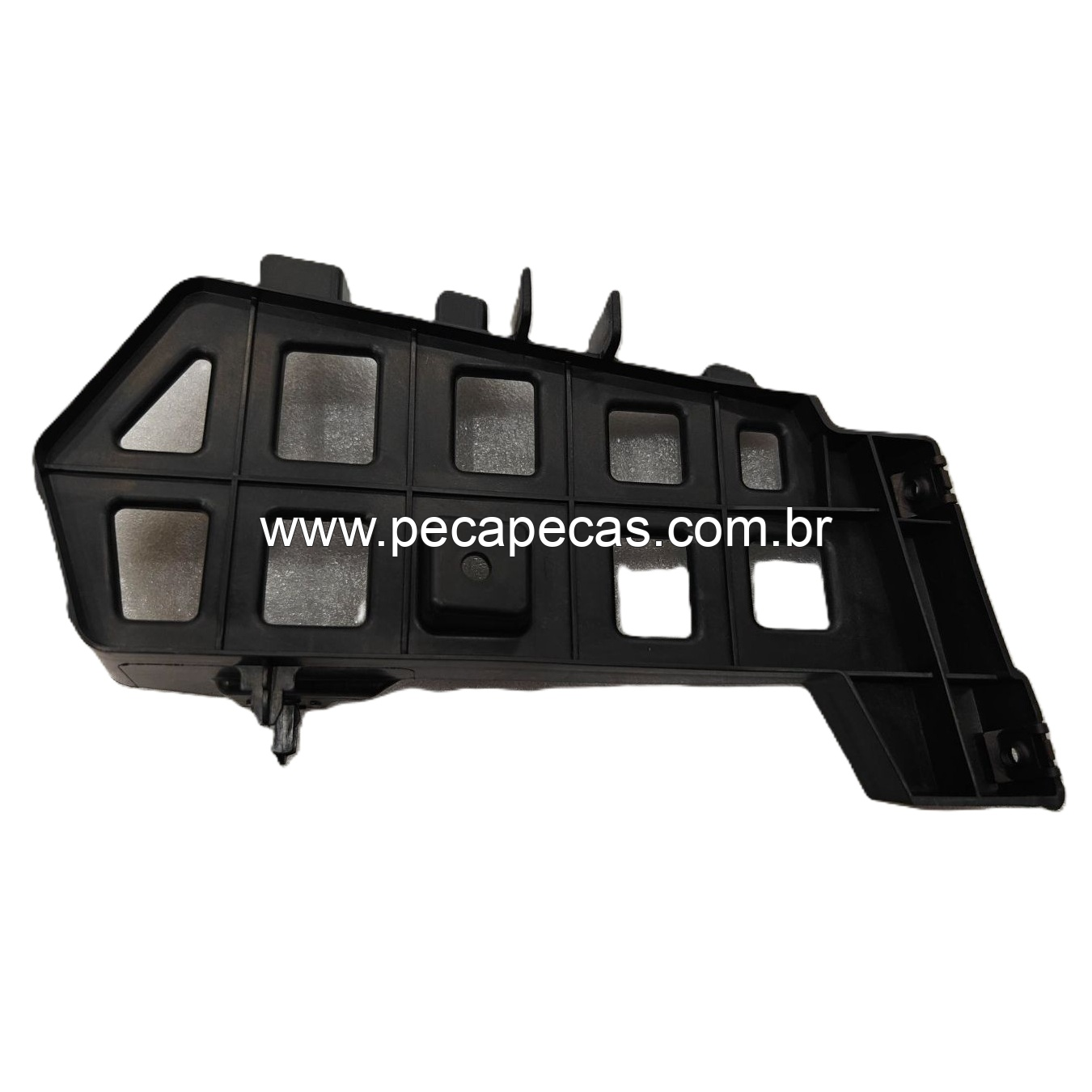 SUPORTE INFERIOR ESQUERDO DO PARA CHOQUE TRASEIRO